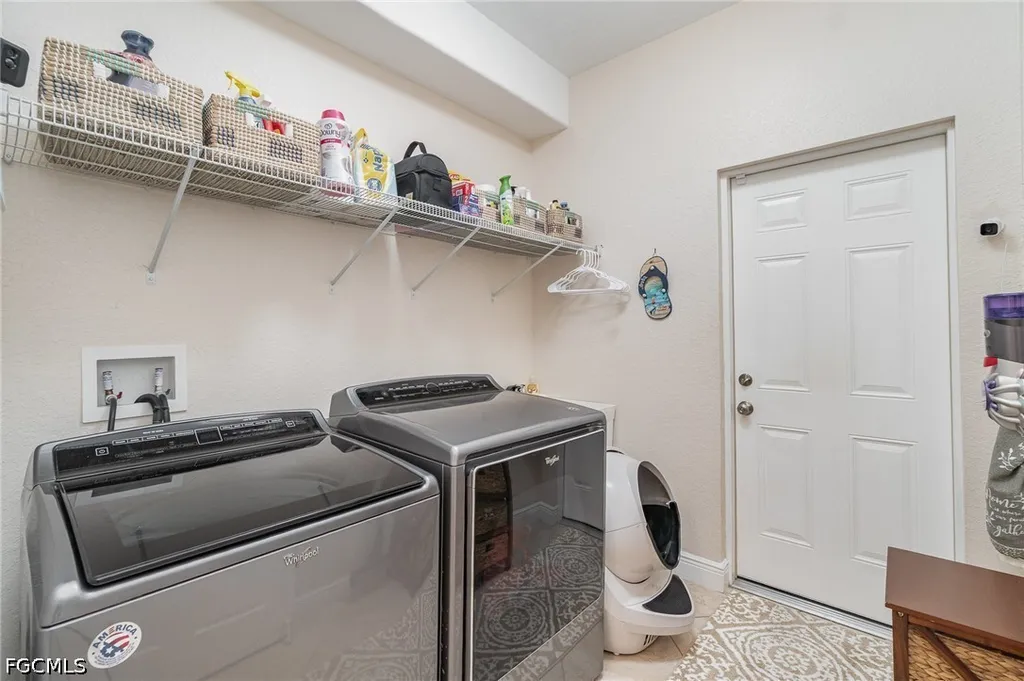 220 NW 26th Place Cape Coral FL 33993