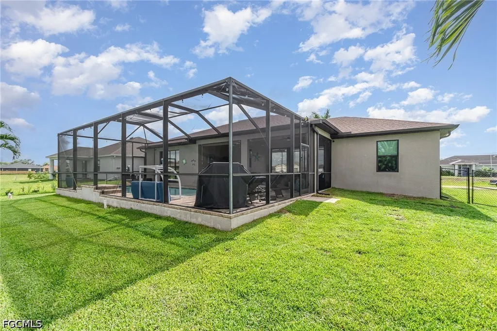 220 NW 26th Place Cape Coral FL 33993