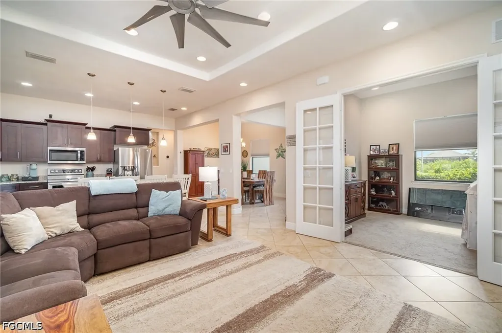 220 NW 26th Place Cape Coral FL 33993