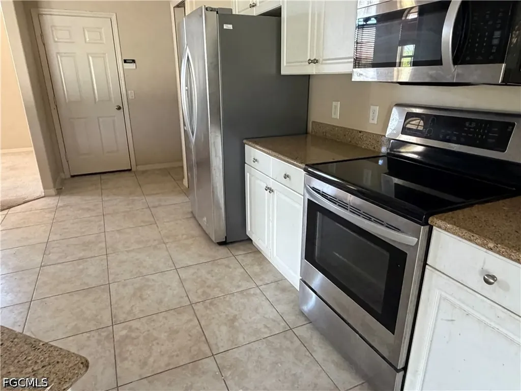 2017 SW 20th Avenue Cape Coral FL 33991
