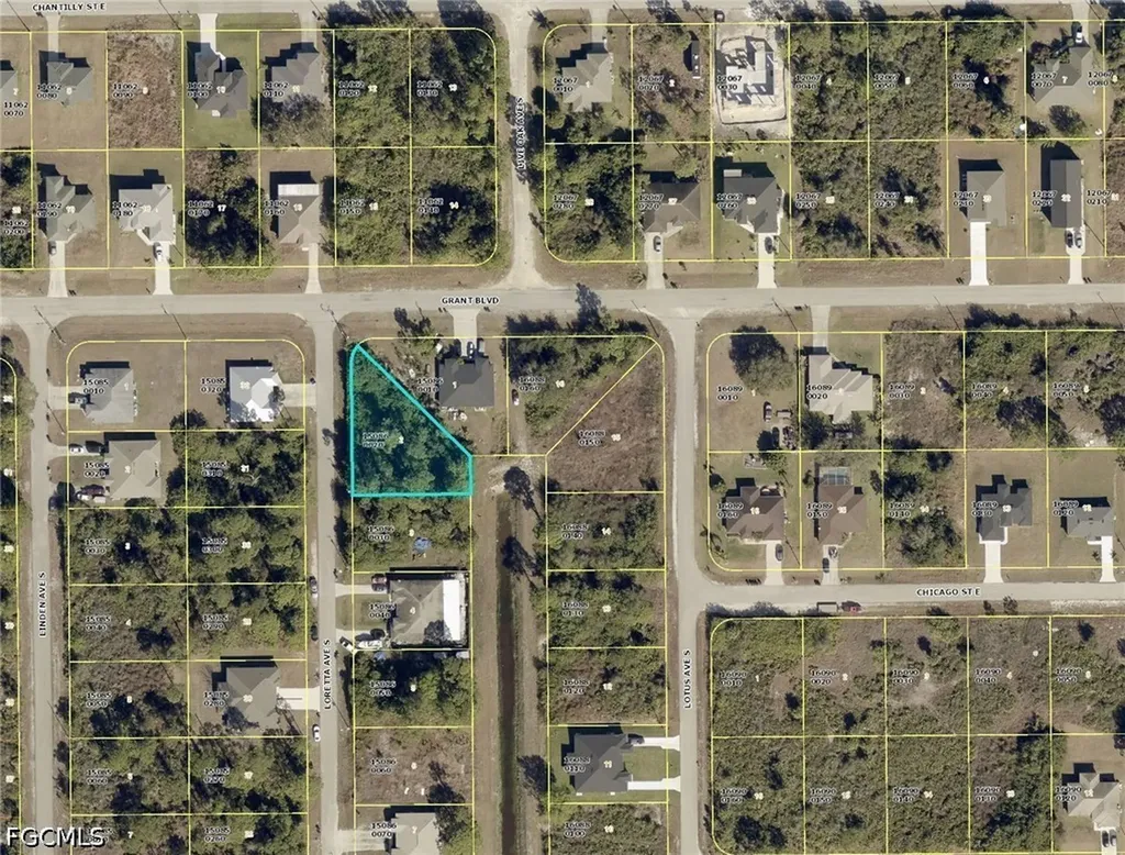 439 Loretta Avenue S Lehigh Acres FL 33974