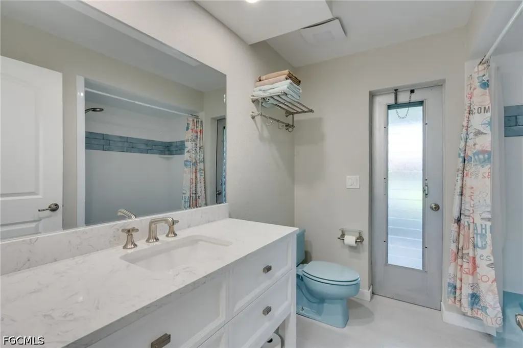 94 Gold Key Court North Fort Myers FL 33917