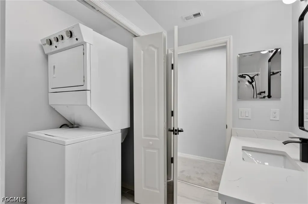 9470 Ivy Brook Run Fort Myers FL 33913