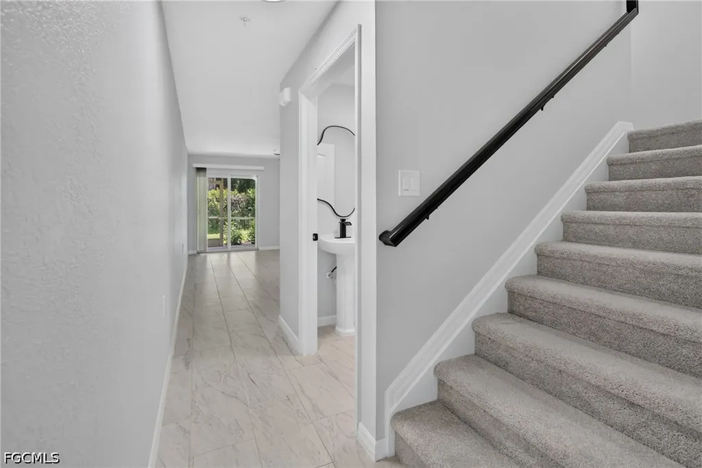 9470 Ivy Brook Run Fort Myers FL 33913
