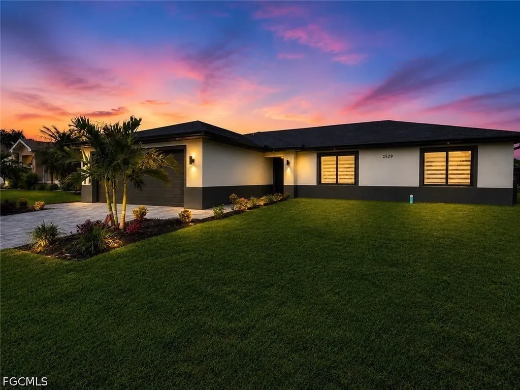 2529 NW 19th Place Cape Coral FL 33993