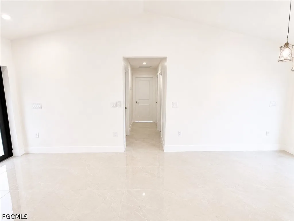 2529 NW 19th Place Cape Coral FL 33993