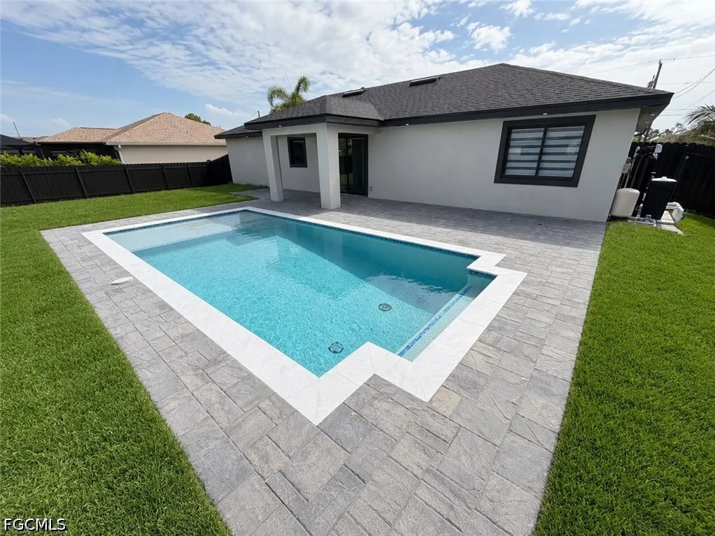 2529 NW 19th Place Cape Coral FL 33993