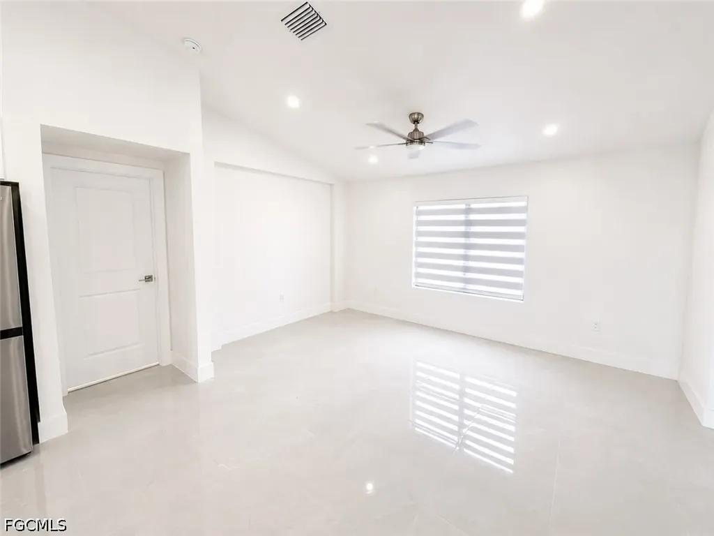 2529 NW 19th Place Cape Coral FL 33993