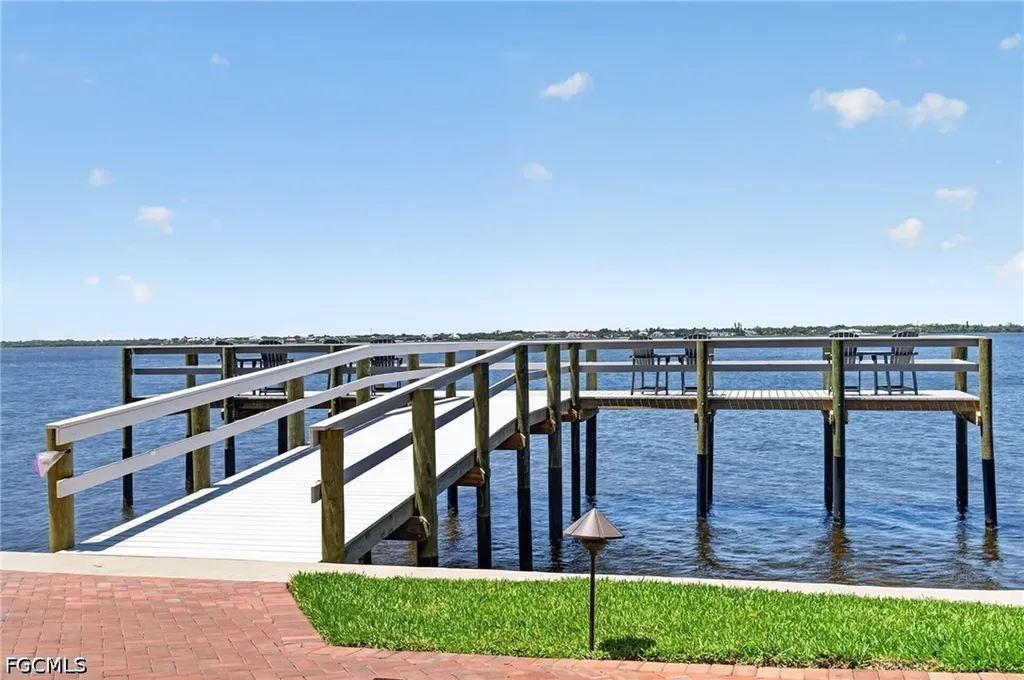 1900 Virginia Avenue Fort Myers FL 33901