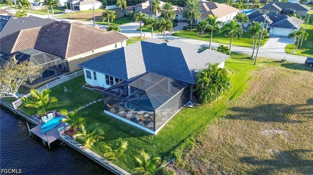 2549 SW 38th Street Cape Coral FL 33914