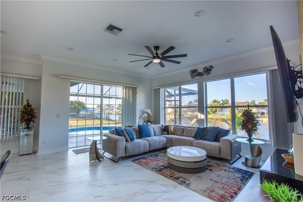 2549 SW 38th Street Cape Coral FL 33914