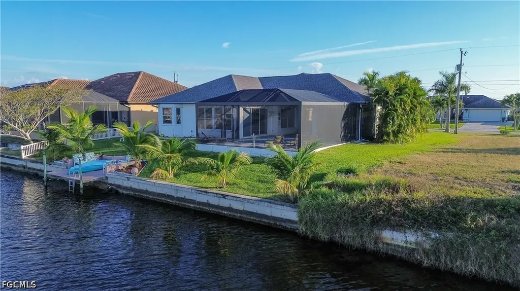 2549 SW 38th Street Cape Coral FL 33914