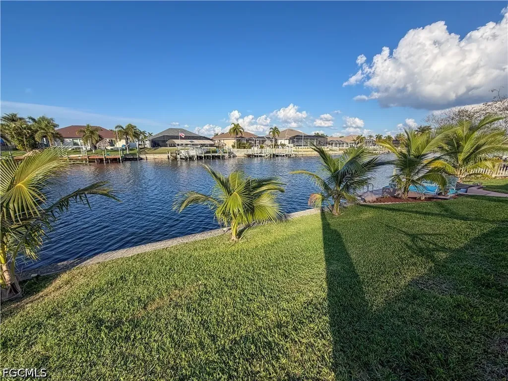 2549 SW 38th Street Cape Coral FL 33914