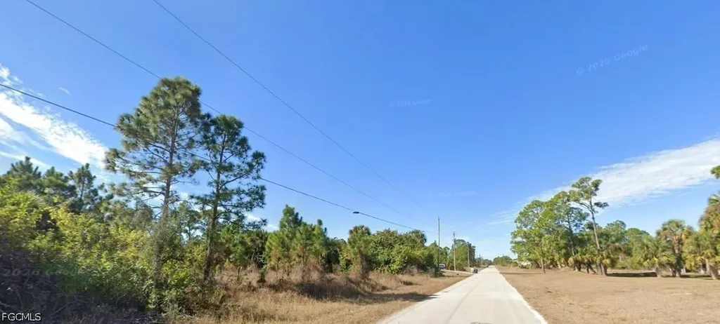 1048 Kanuga Street E Lehigh Acres FL 33974