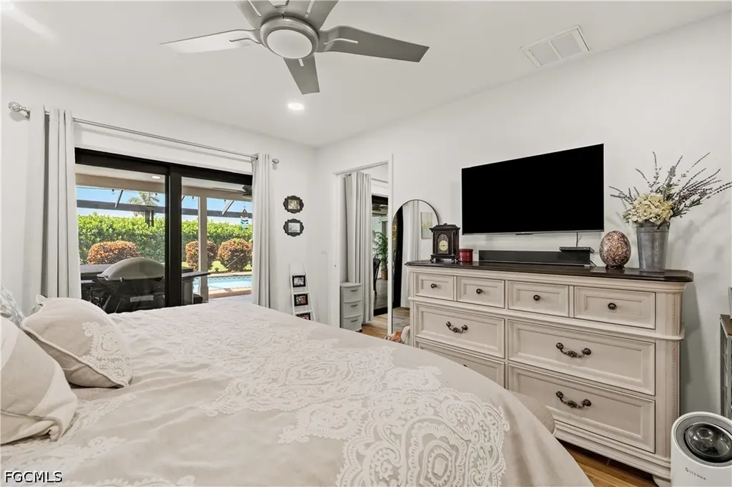 818 El Dorado Parkway W Cape Coral FL 33914
