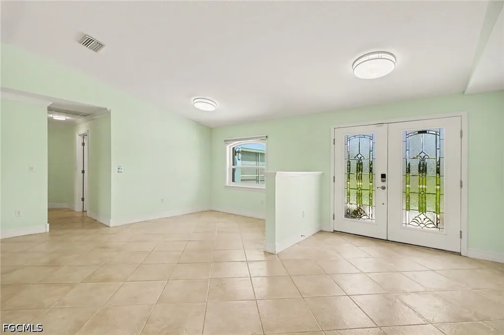 12001 SW Kingsway Circle Lake Suzy FL 34269
