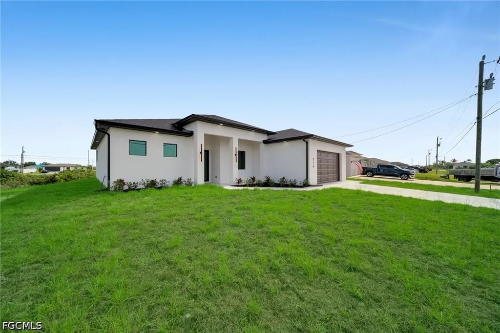 216 NE 25th Terrace Cape Coral FL 33909