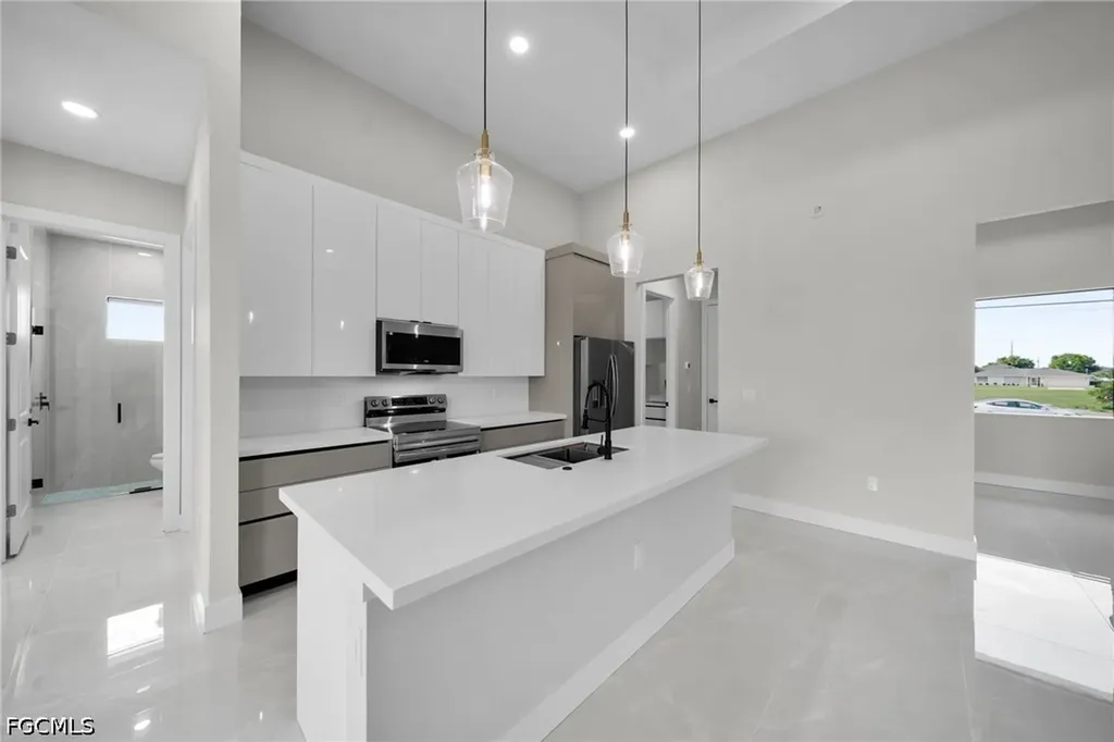 216 NE 25th Terrace Cape Coral FL 33909