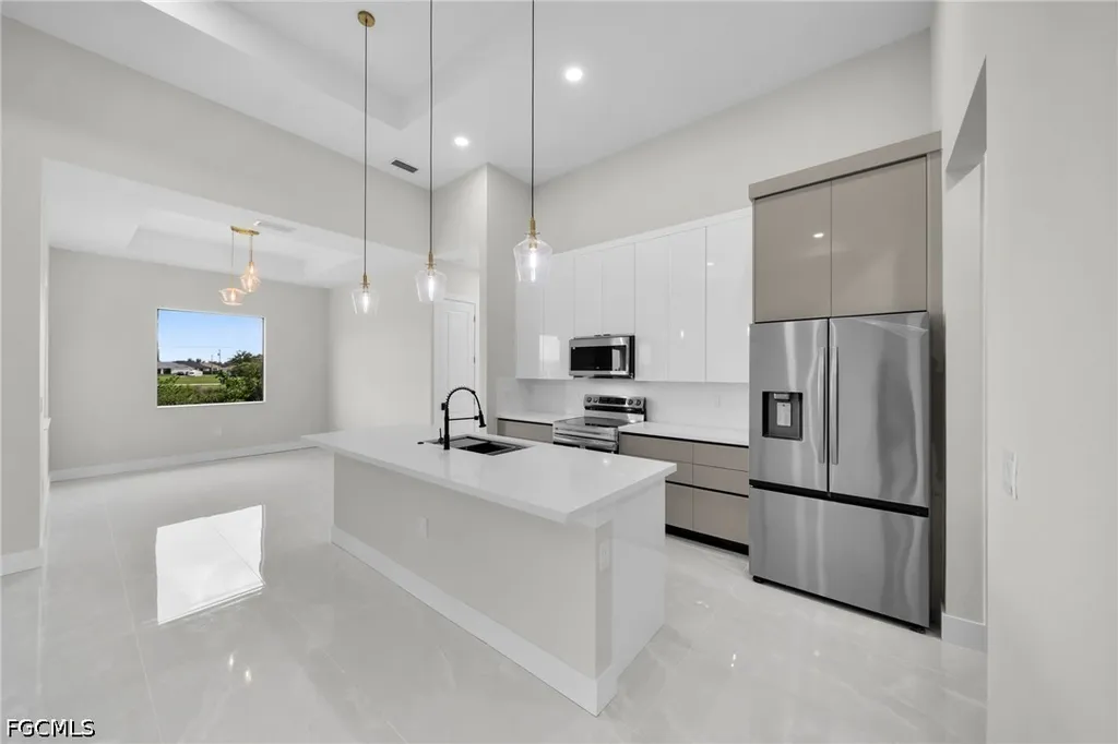 216 NE 25th Terrace Cape Coral FL 33909