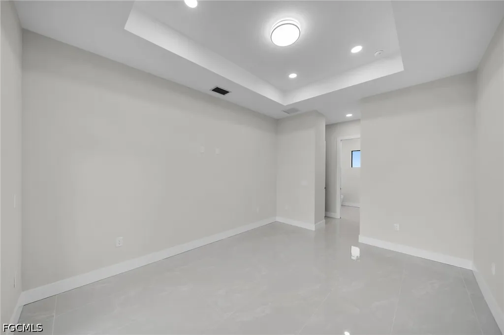 216 NE 25th Terrace Cape Coral FL 33909