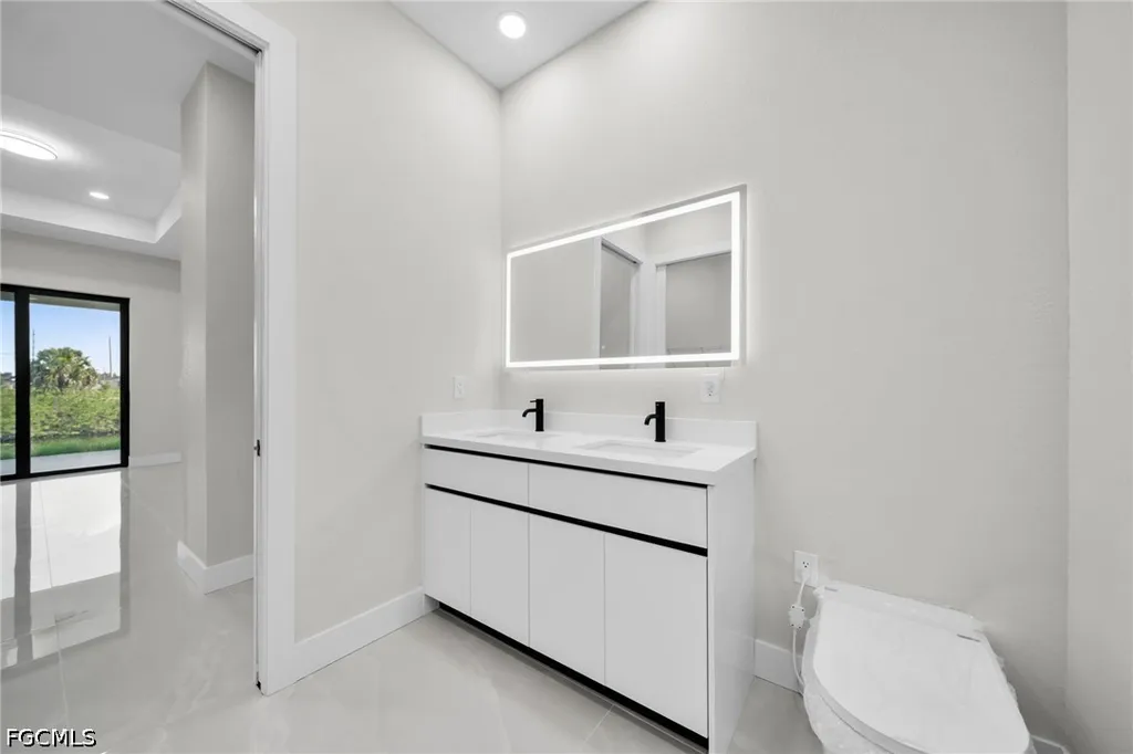 216 NE 25th Terrace Cape Coral FL 33909