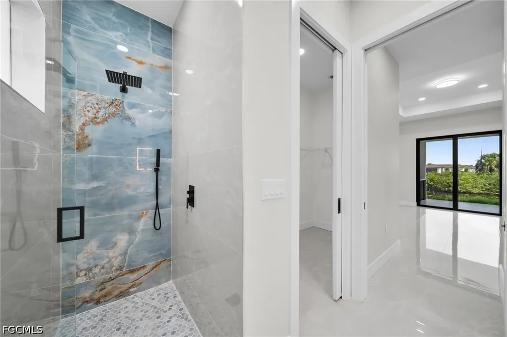 216 NE 25th Terrace Cape Coral FL 33909