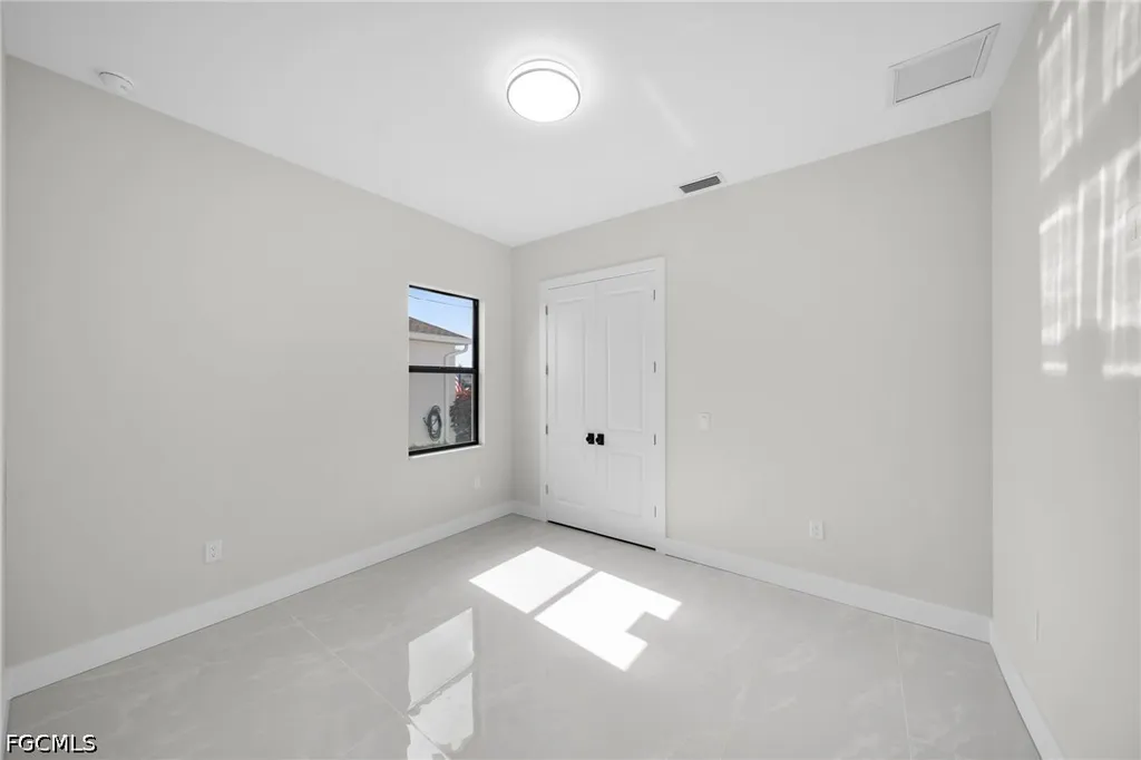 216 NE 25th Terrace Cape Coral FL 33909