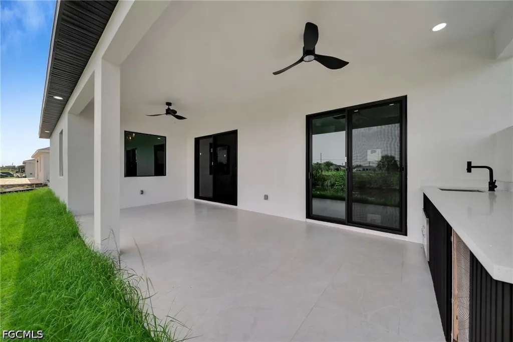 216 NE 25th Terrace Cape Coral FL 33909