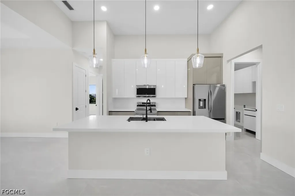 216 NE 25th Terrace Cape Coral FL 33909