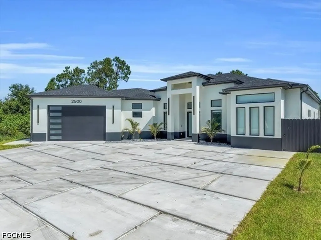 2500 2nd Street SW Lehigh Acres FL 33976
