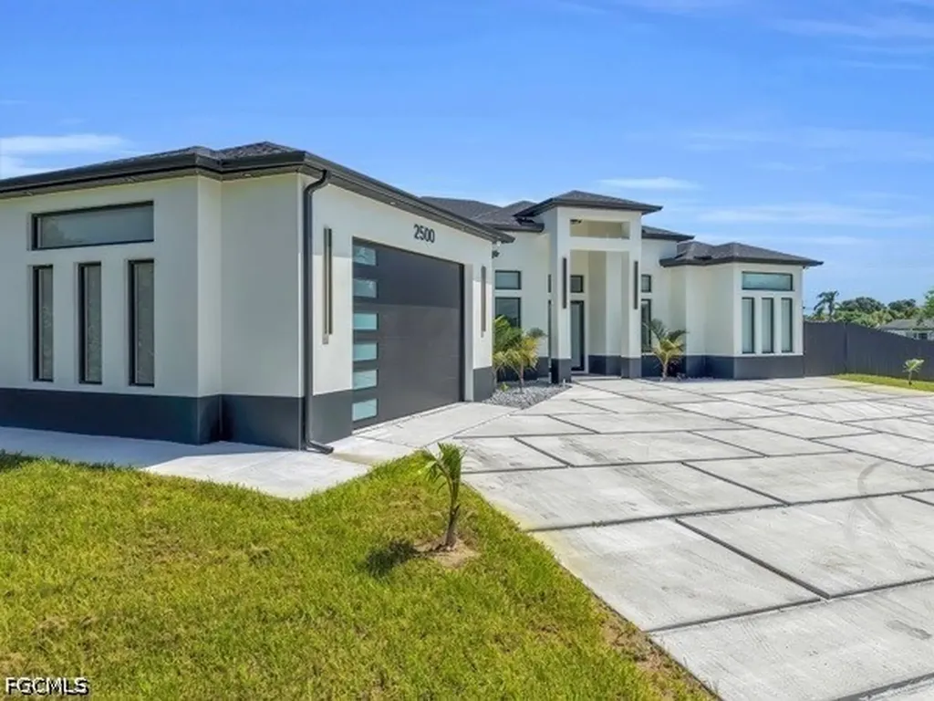 2500 2nd Street SW Lehigh Acres FL 33976