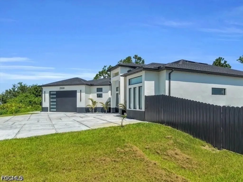 2500 2nd Street SW Lehigh Acres FL 33976