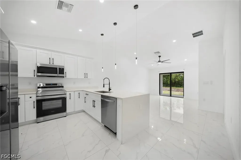 668 Chemstrand Street E Lehigh Acres FL 33974