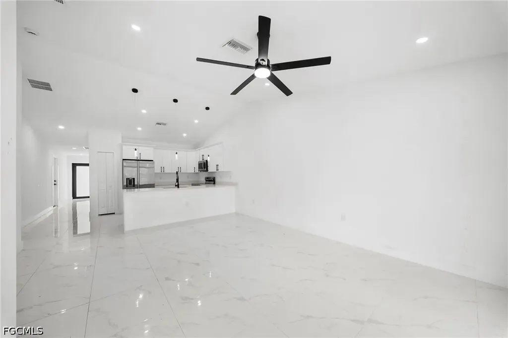 668 Chemstrand Street E Lehigh Acres FL 33974