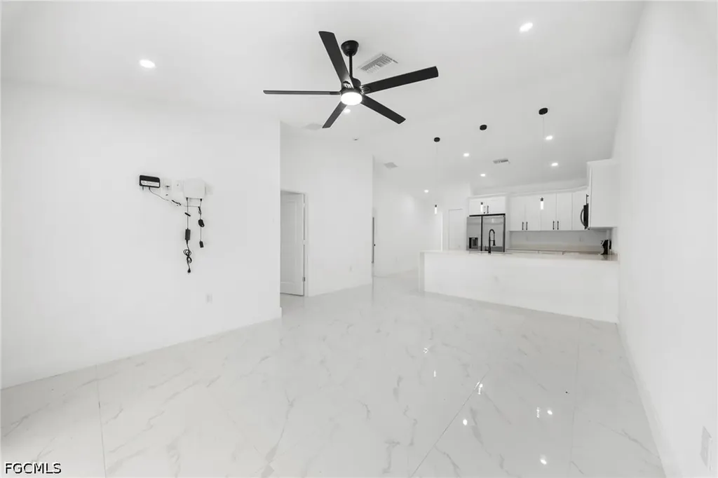 668 Chemstrand Street E Lehigh Acres FL 33974