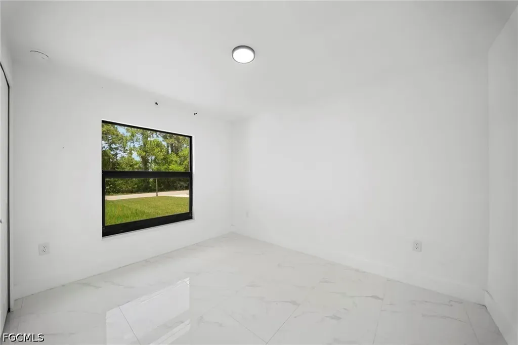 668 Chemstrand Street E Lehigh Acres FL 33974