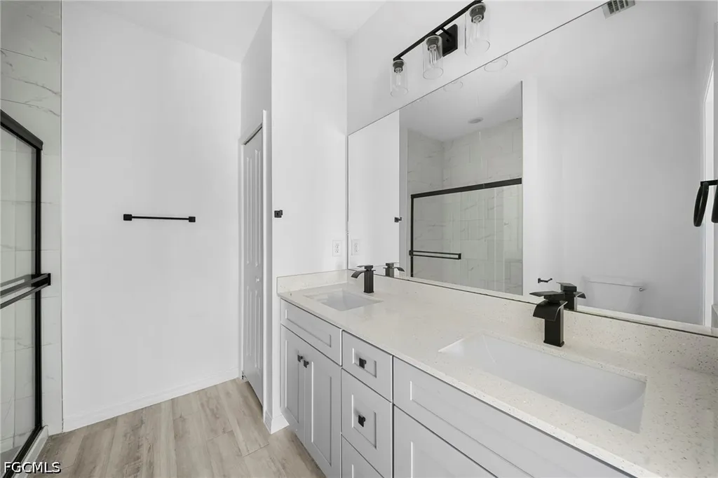 528 SE 6th Street Cape Coral FL 33990