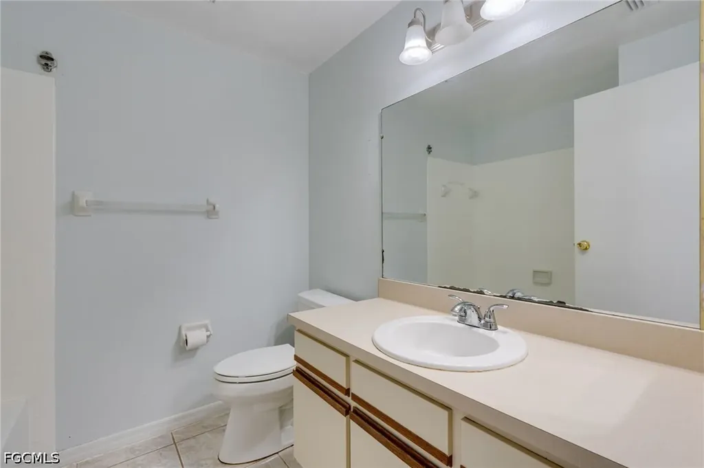 8484 Cypress Drive N Fort Myers FL 33967