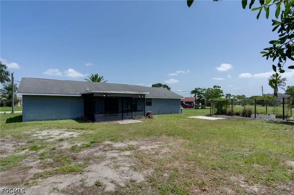 8484 Cypress Drive N Fort Myers FL 33967