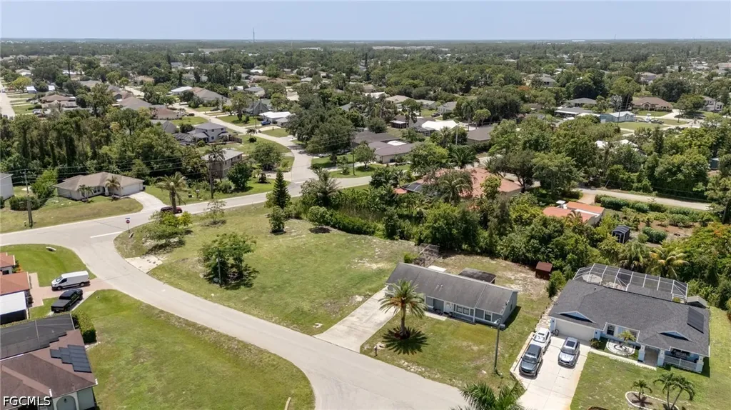 8484 Cypress Drive N Fort Myers FL 33967