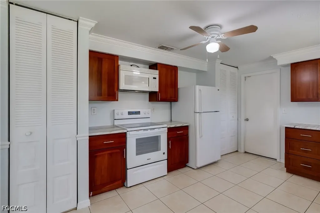 8484 Cypress Drive N Fort Myers FL 33967