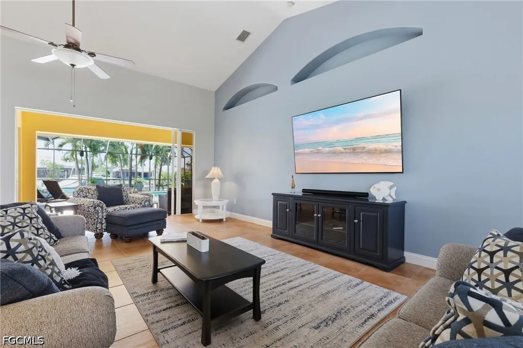 1233 Sea Breeze Court Punta Gorda FL 33950