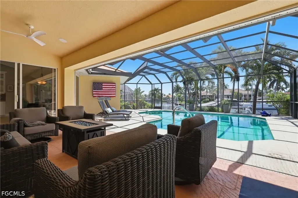 1233 Sea Breeze Court Punta Gorda FL 33950