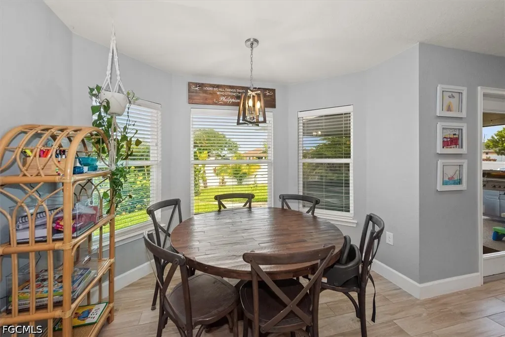 4008 NE 22nd Place Cape Coral FL 33909