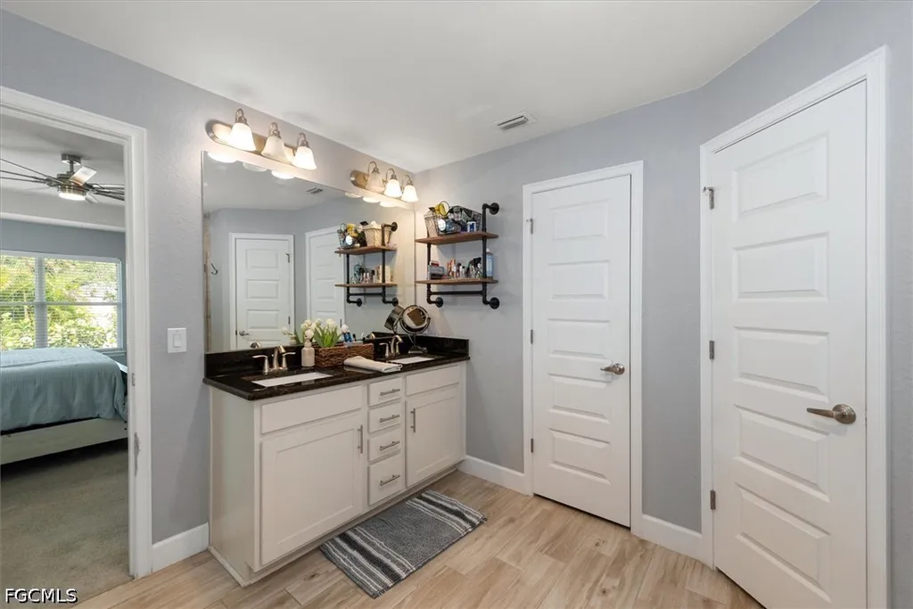 4008 NE 22nd Place Cape Coral FL 33909