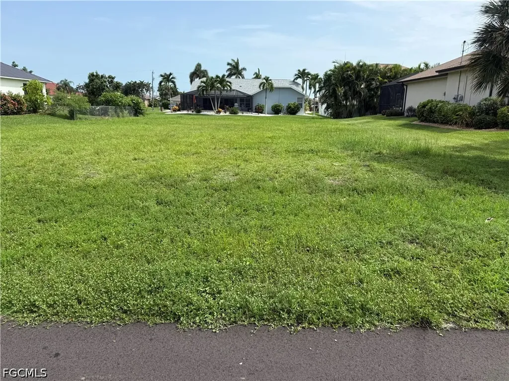 1906 SW 48th Terrace Cape Coral FL 33914