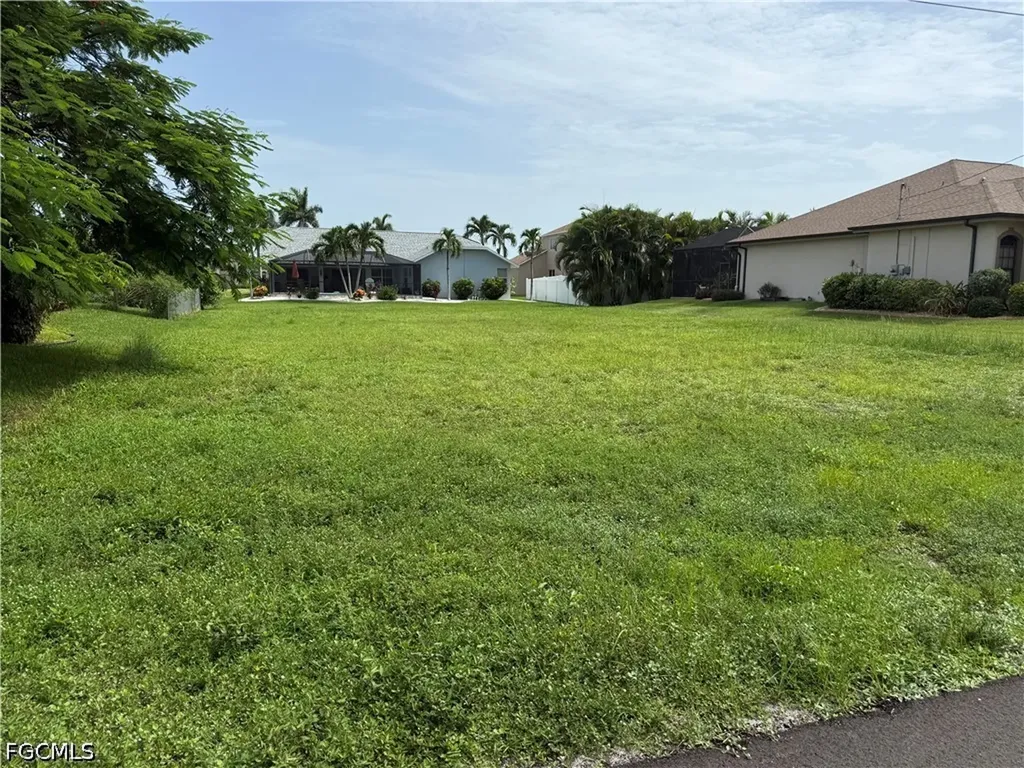 1906 SW 48th Terrace Cape Coral FL 33914