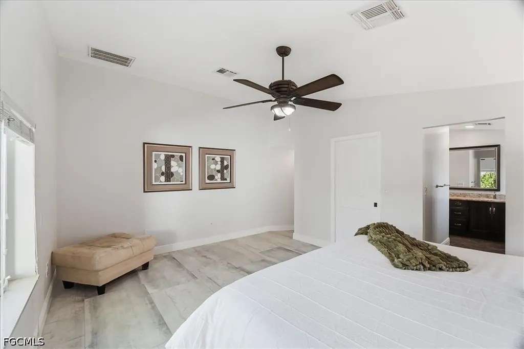 1023 El Valle Avenue Fort Myers FL 33919