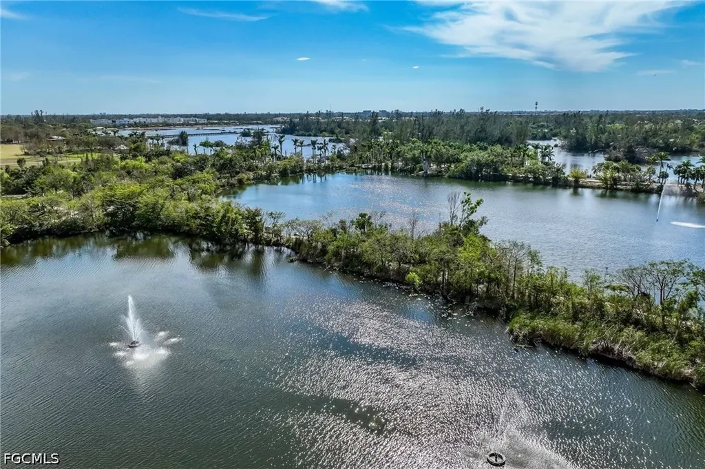 14300 Riva Del Lago Drive Fort Myers FL 33907