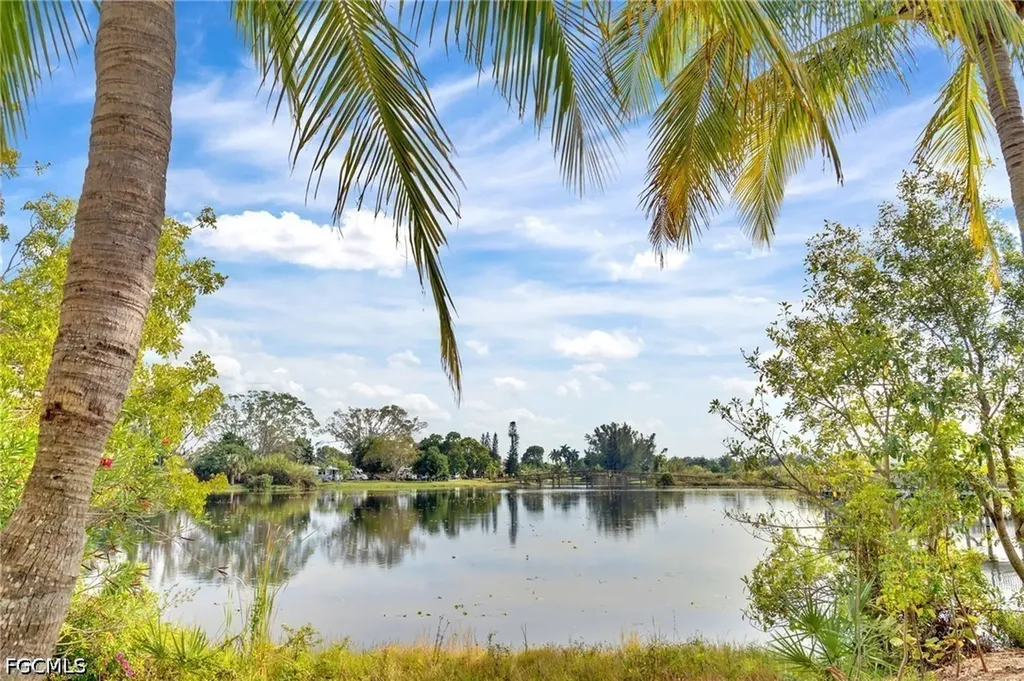 14300 Riva Del Lago Drive Fort Myers FL 33907